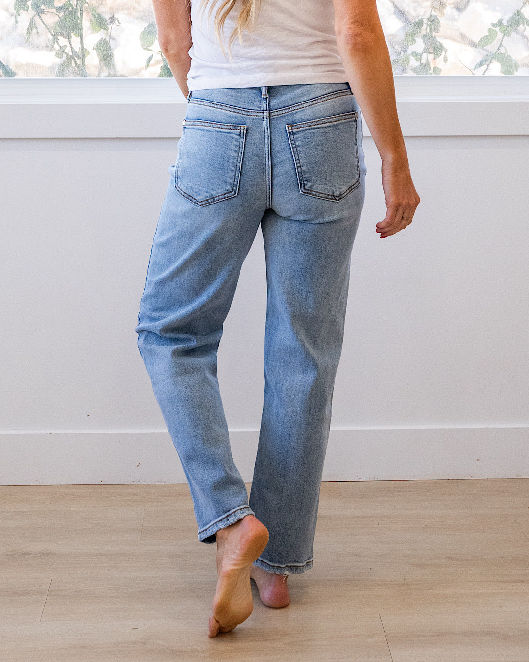 Jeans rectos sin roturas Judy Blue Deanna