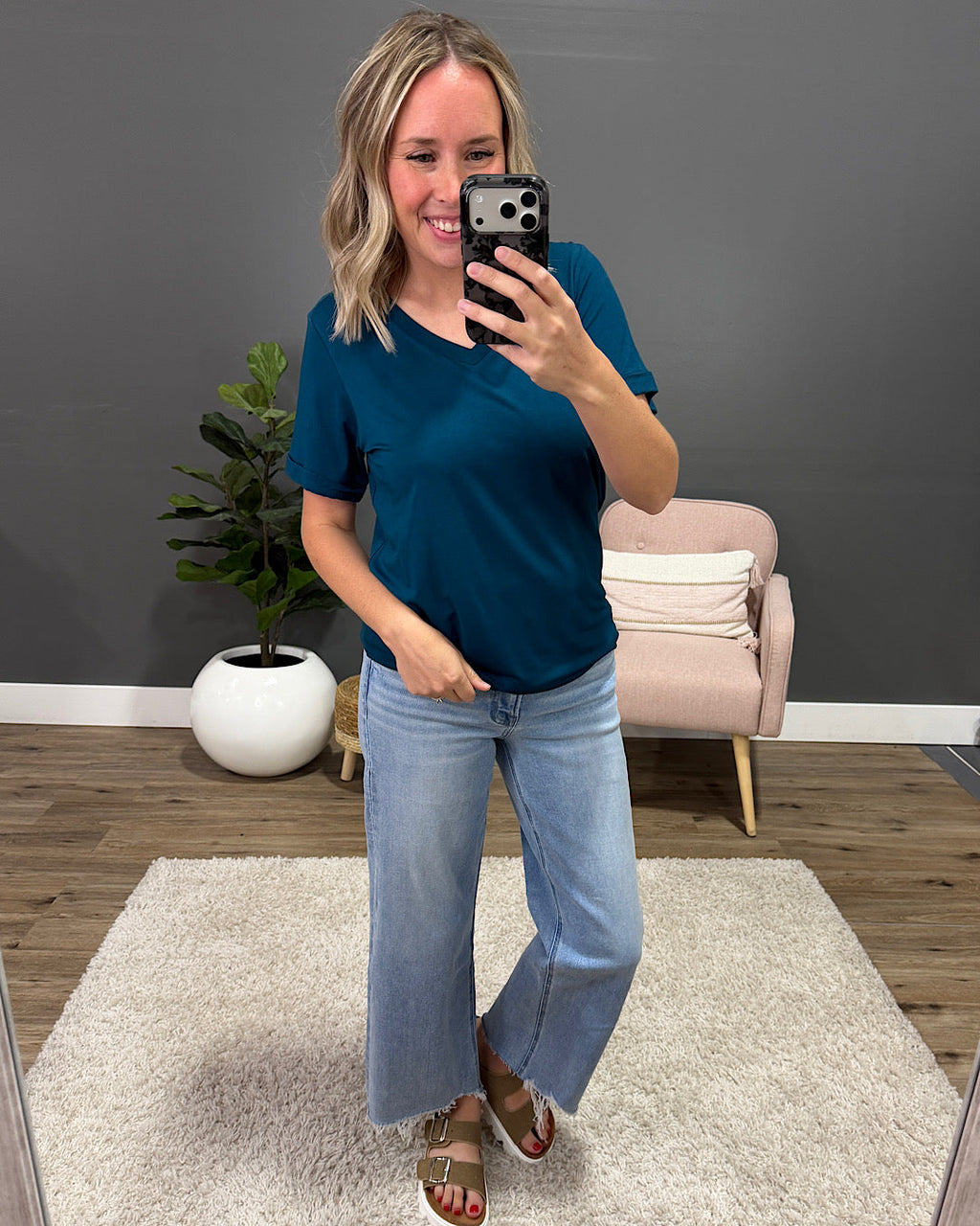 Blusa con cuello en V Sophie - Verde azulado