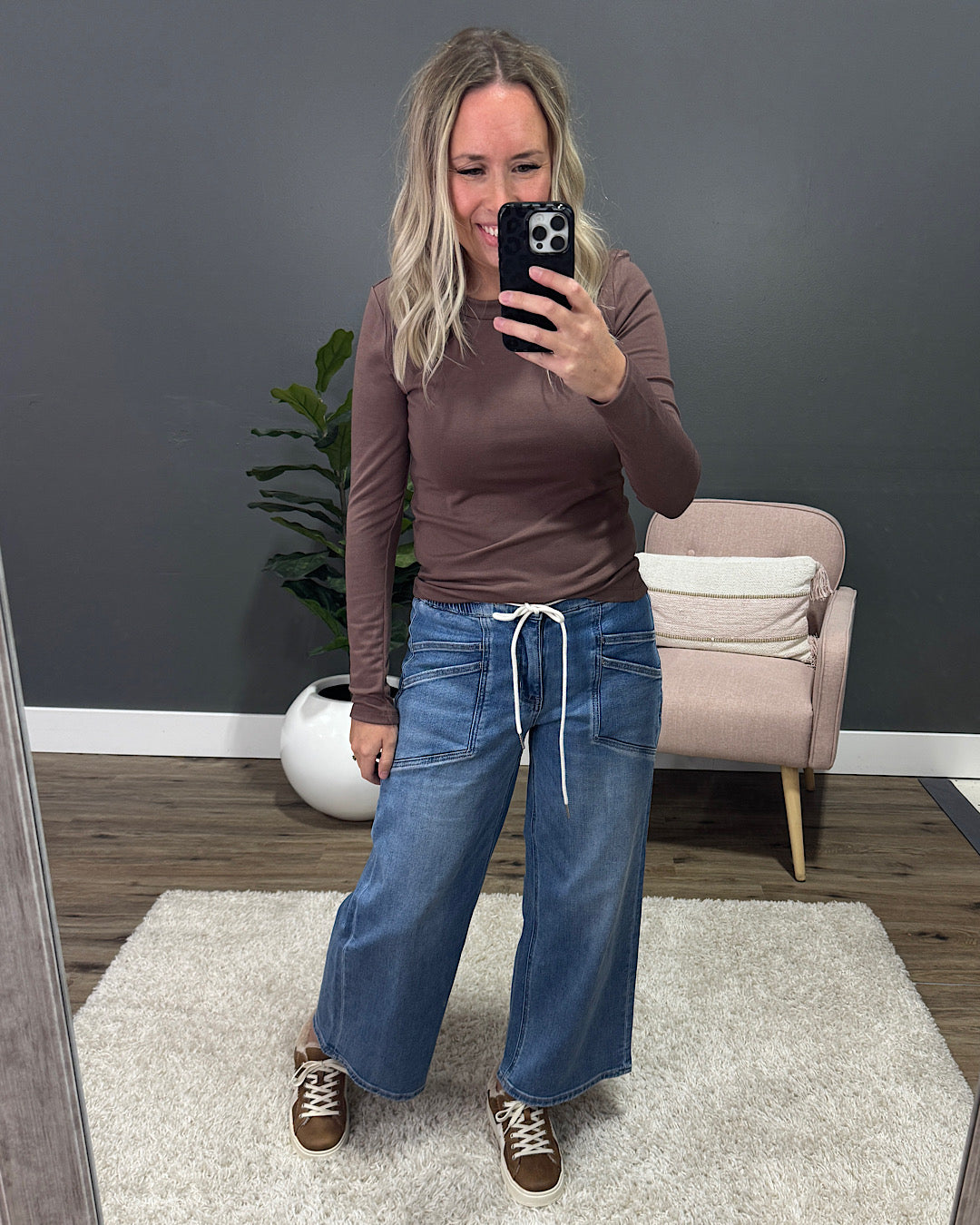 Jeans de pierna ancha con jarete Vervet Natasha