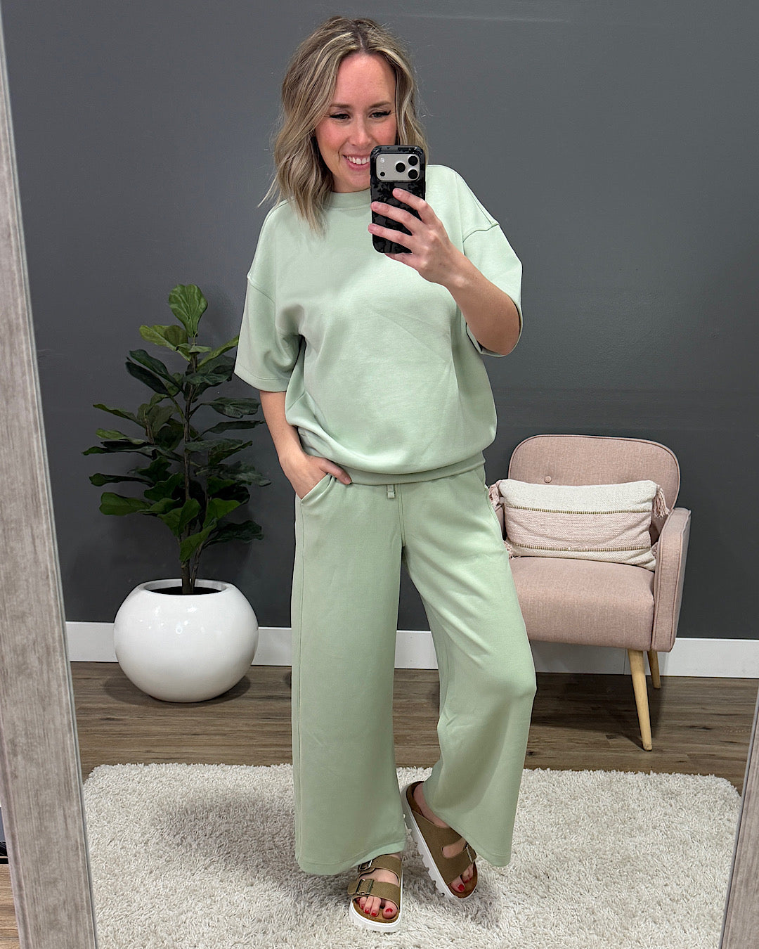 Pantalones anchos de tela scuba Kendall - Crema pistacho
